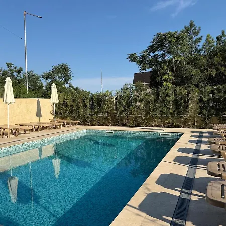 Modern Sea With Pool & *