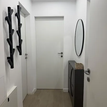 Modern Sea With Pool & Апартамент *