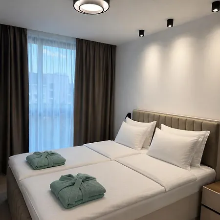 Modern Sea With Pool & Апартамент Варна
